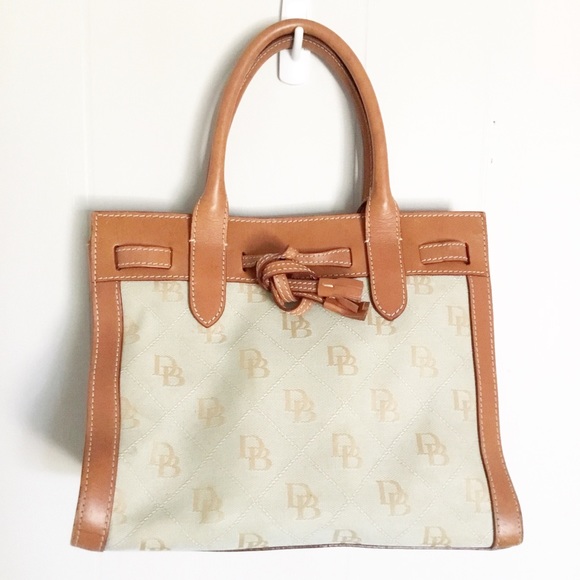 Dooney & Bourke Alto Italy Tassel Tote Satchel Purse Bag - Picture 1 of 7